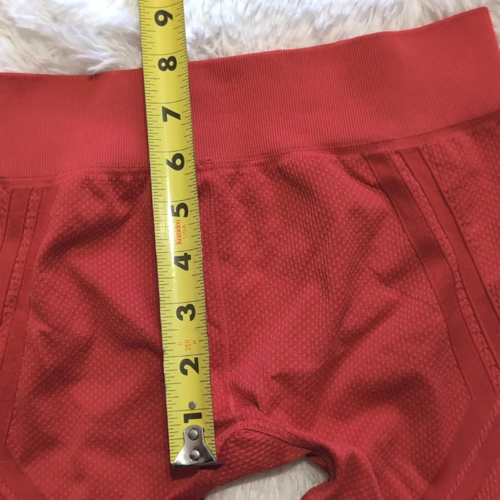 Soulcycle x Nux Red Quintessential Cutout Lasercut Active Leggings - Picture 10 of 11